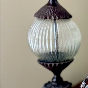Elegant Glass and Bronze Table Lamp